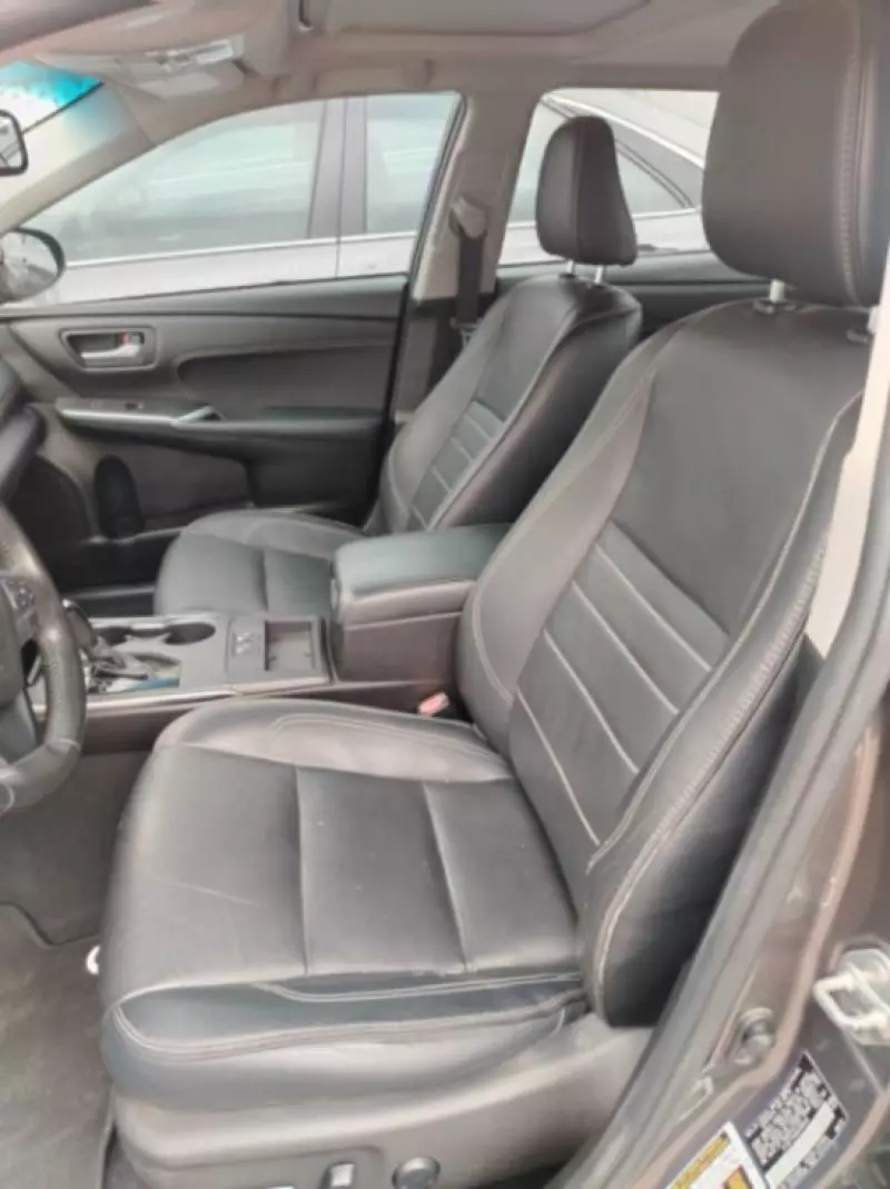 Toyota Camry   - 2016