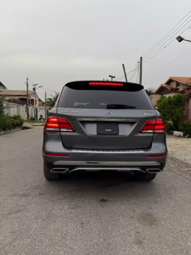 Mercedes-Benz GLE 350