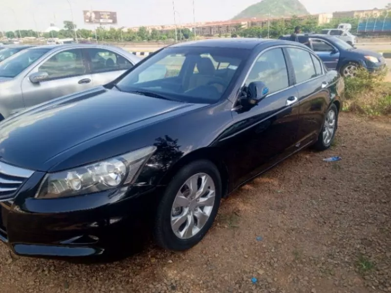 Honda Accord   - 2012