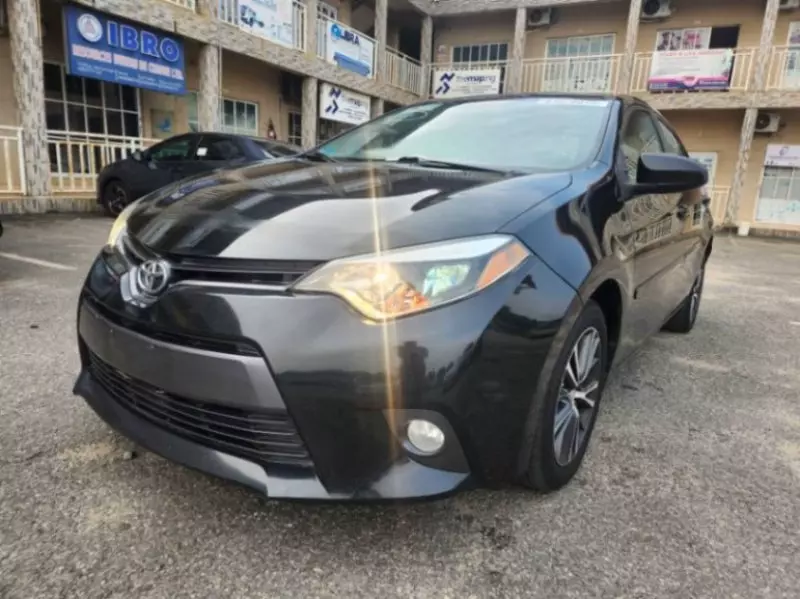 Toyota Corolla - 2016