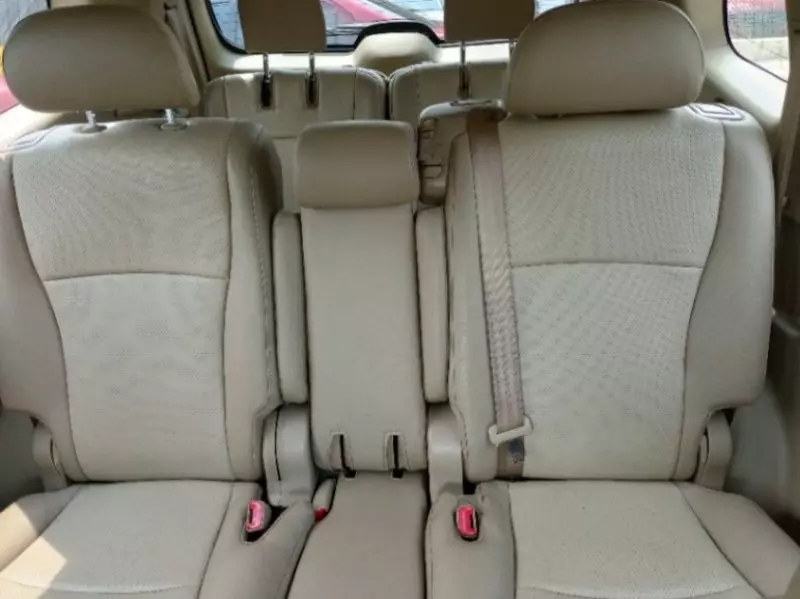 Toyota Highlander   - 2013