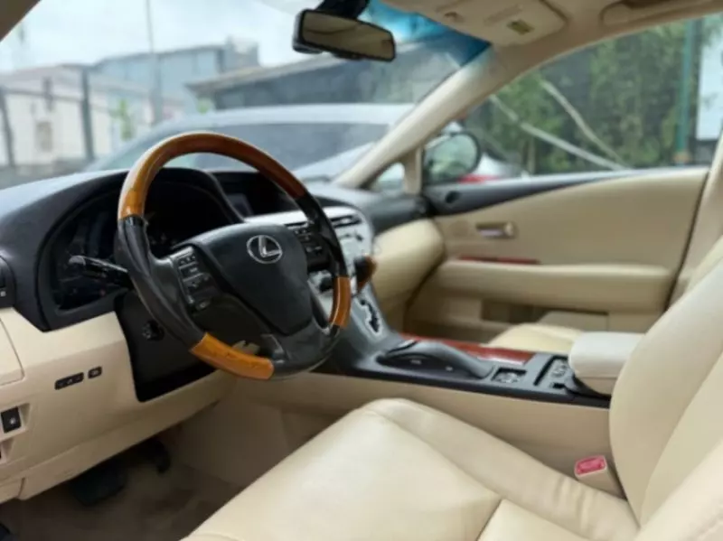 Lexus RX 350   - 2012