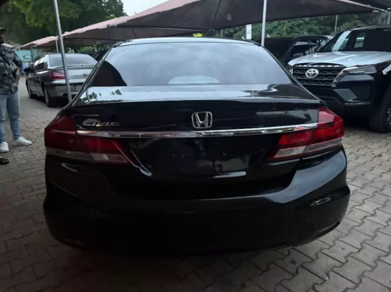 Honda Civic   - 2012