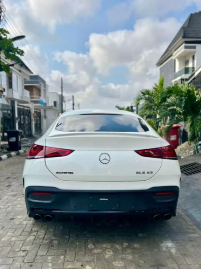 Mercedes-Benz GLE 53 AMG   - 2021