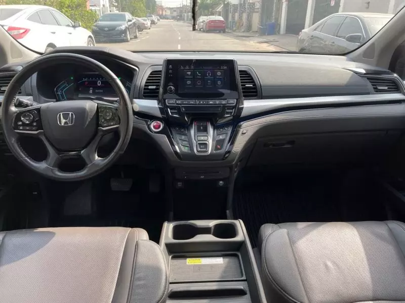 Honda Odyssey   - 2018