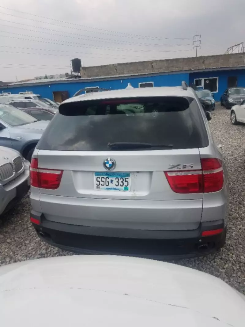 BMW X5 - 2010