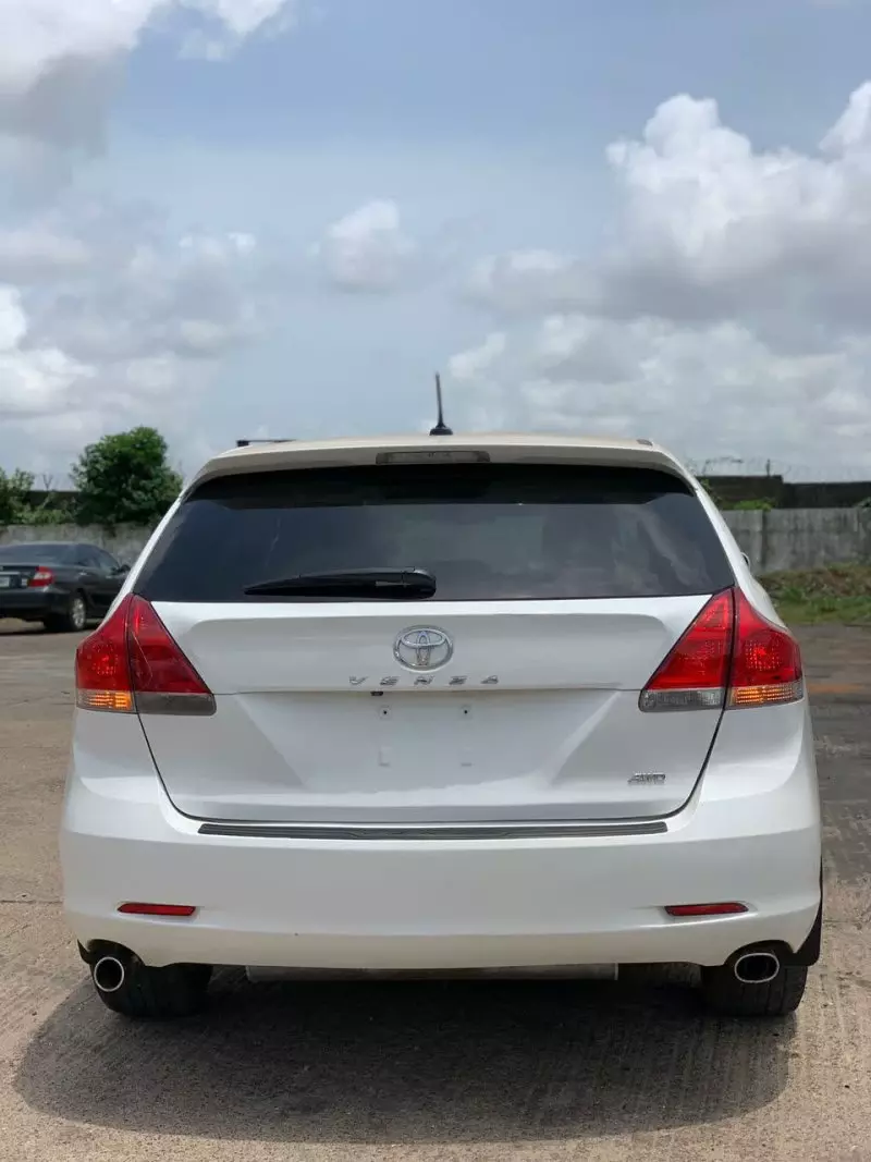 Toyota Venza   - 2009
