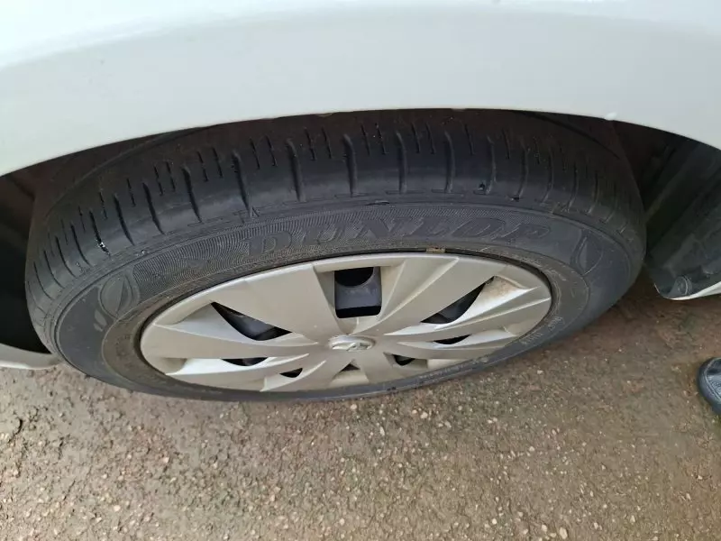 Toyota Fielder    - 2013