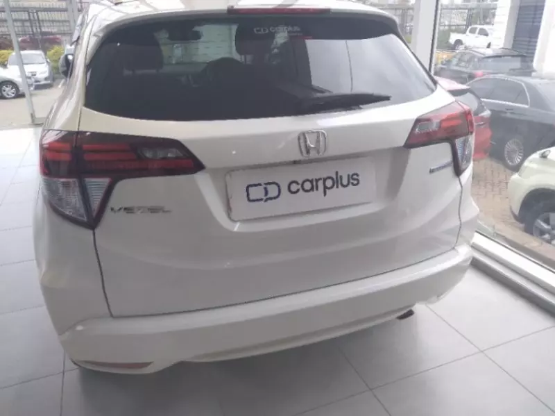Honda Vezel    - 2016