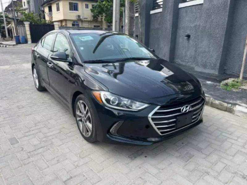 Hyundai Elantra   - 2017