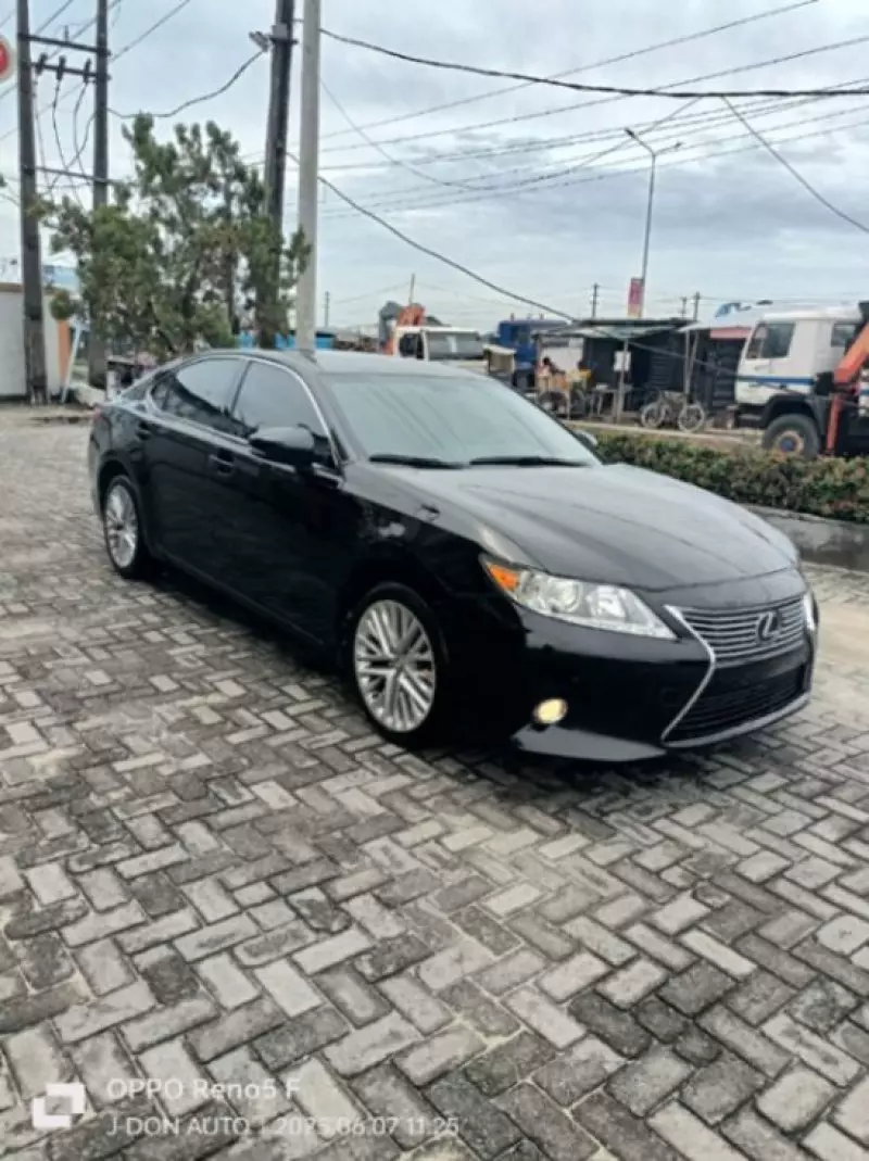 Lexus ES 350   - 2013