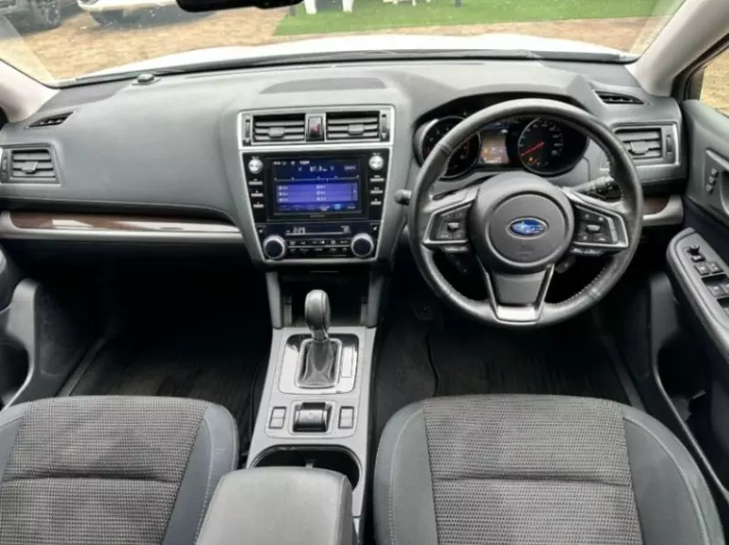 Subaru Outback   - 2019