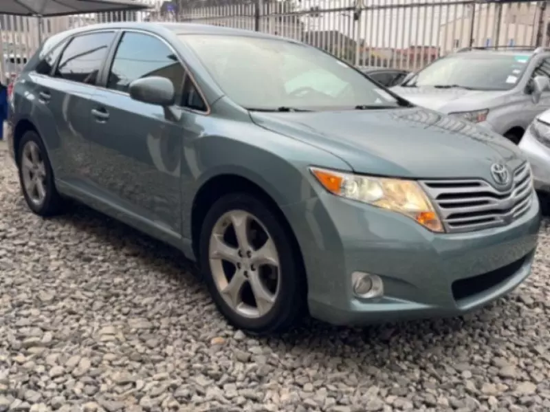 Toyota Venza   - 2009