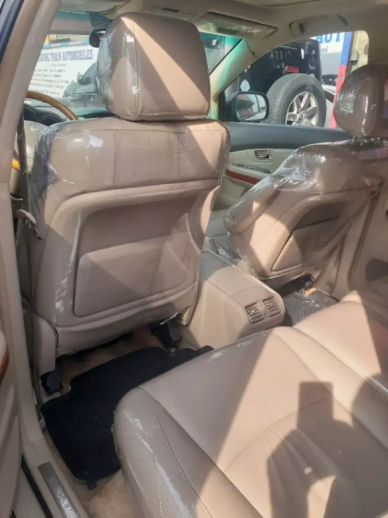 Lexus RX 330