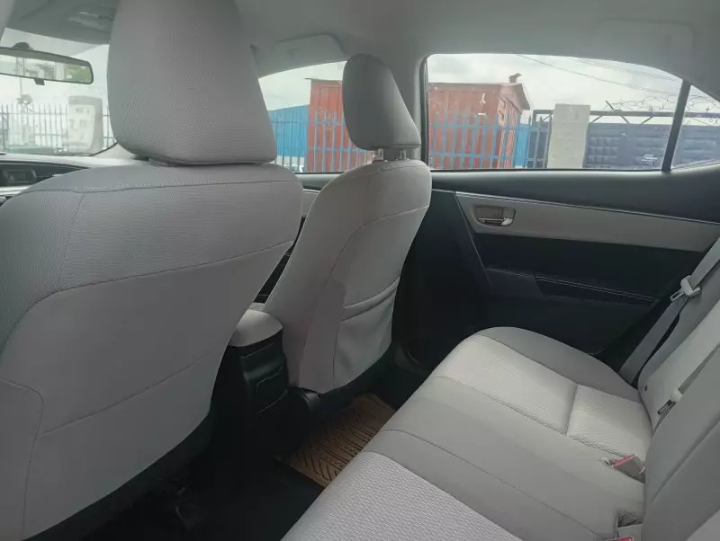 Toyota Corolla   - 2014