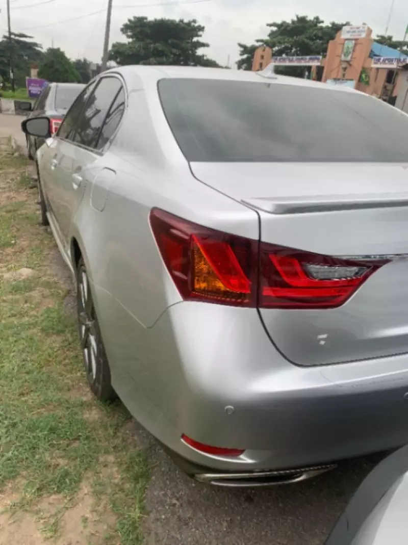 Lexus ES 350   - 2013