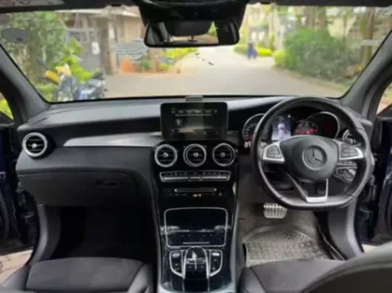 Mercedes-Benz GLC 220