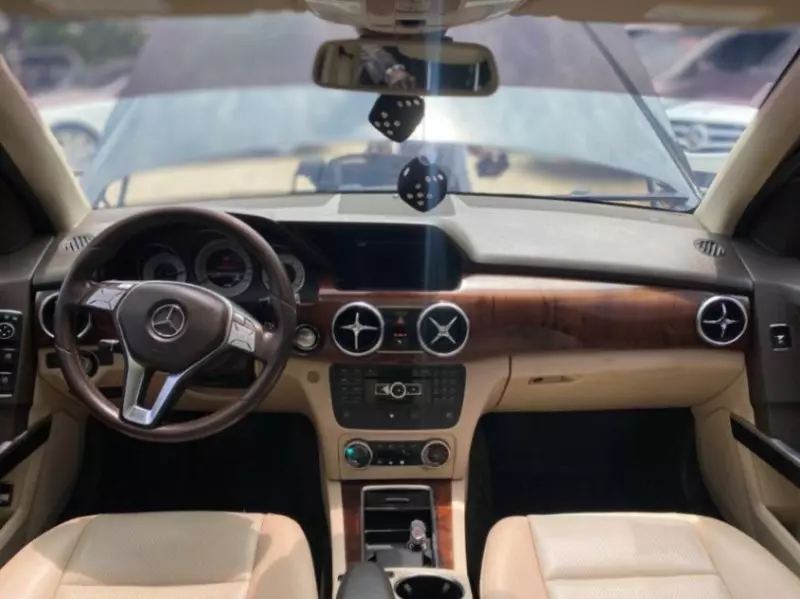 Mercedes-Benz GLK 350 - 2013