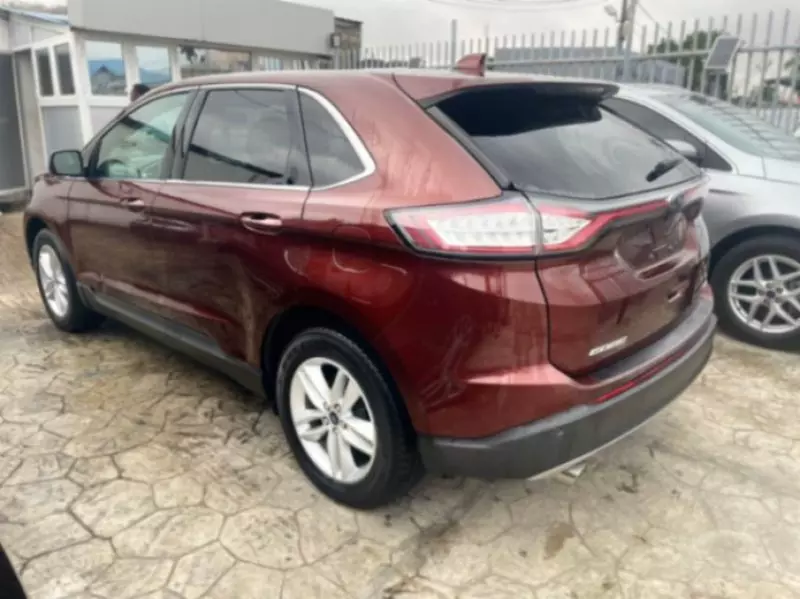 Ford Edge   - 2015