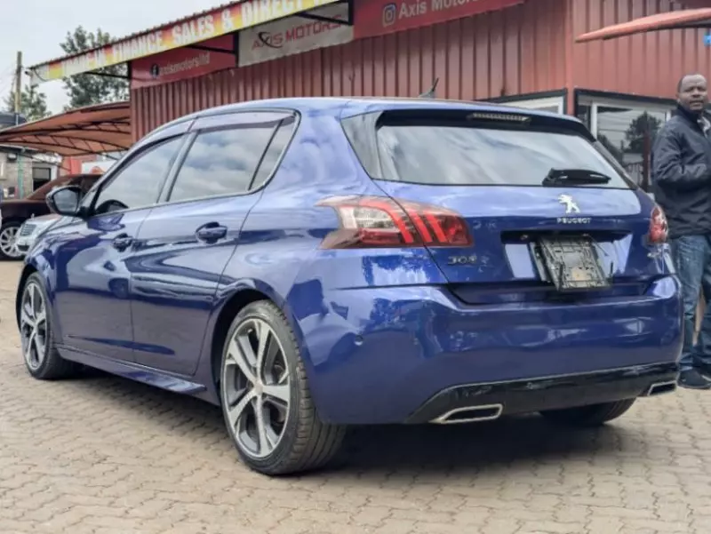 Peugeot 308   - 2017