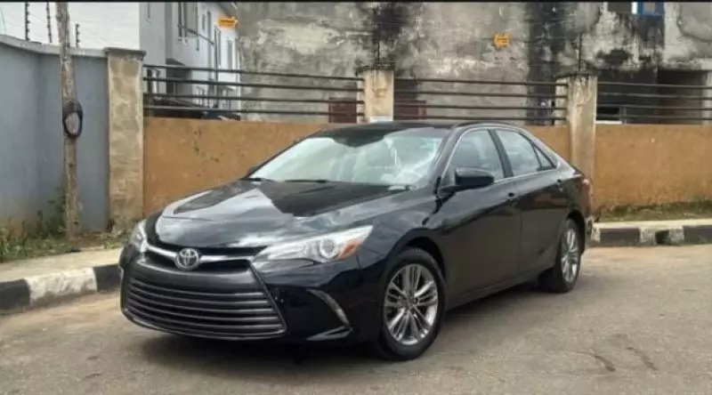 Toyota Camry   - 2017