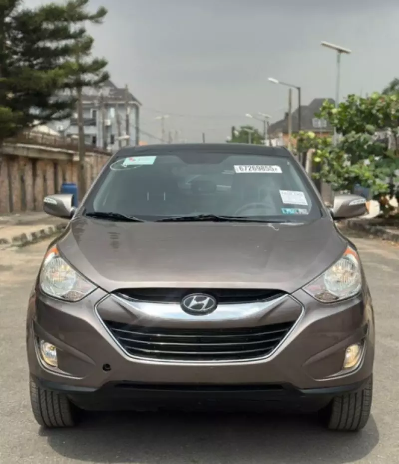 Hyundai Tucson   - 2012