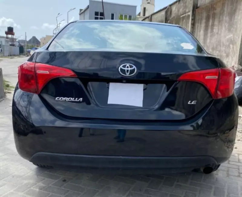 Toyota Corolla   - 2015
