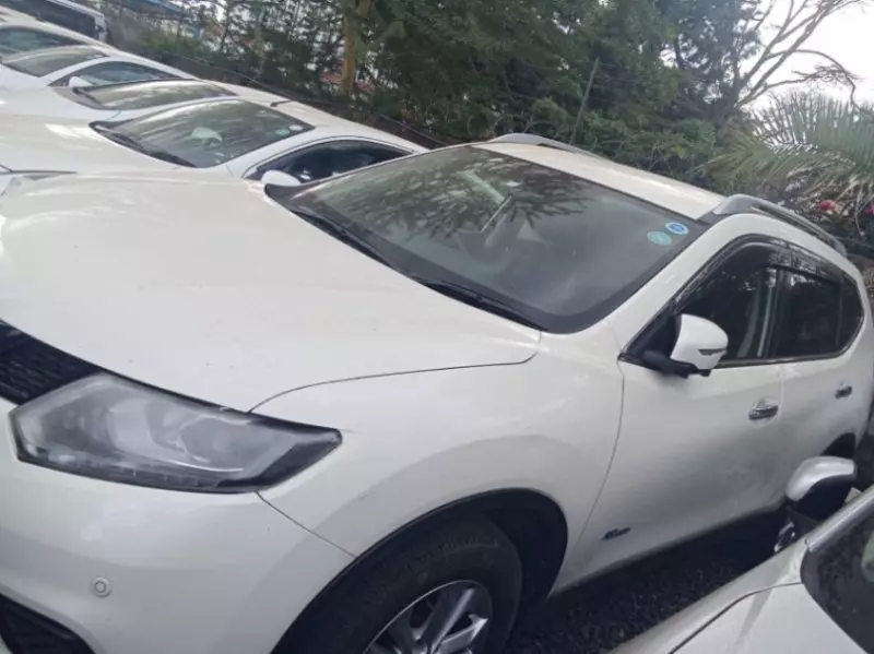 Nissan X-Trail   - 2018