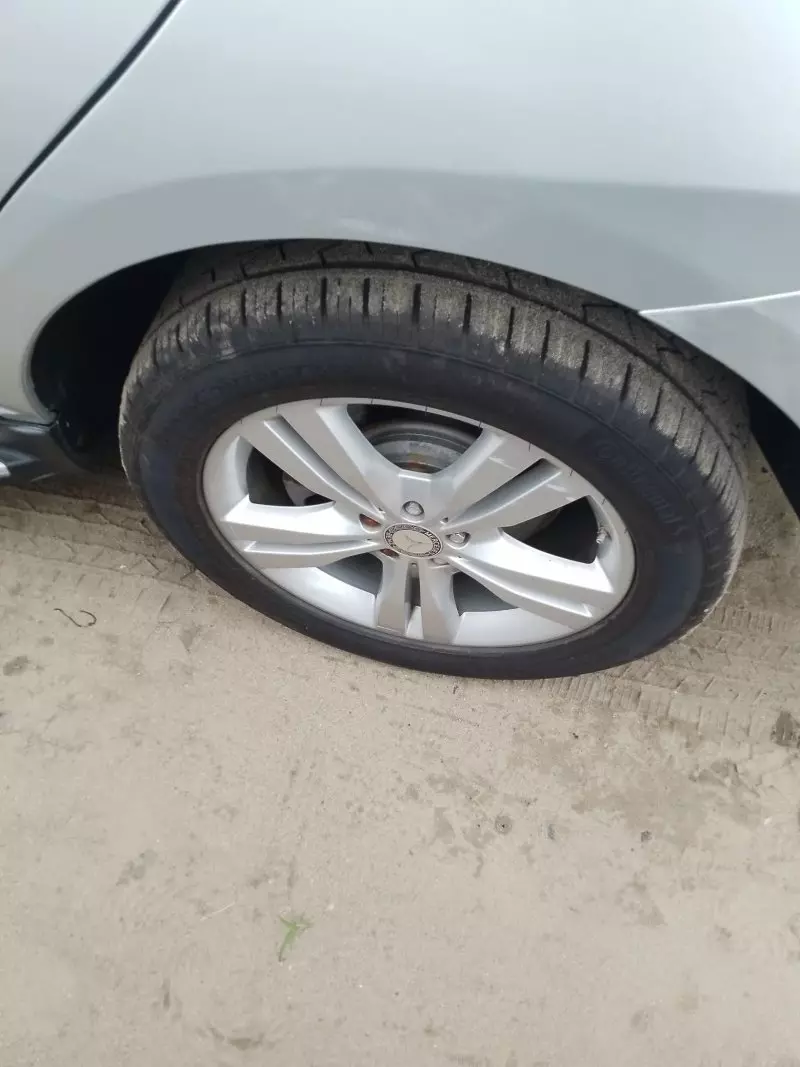 Mercedes-Benz ML 350   - 2012