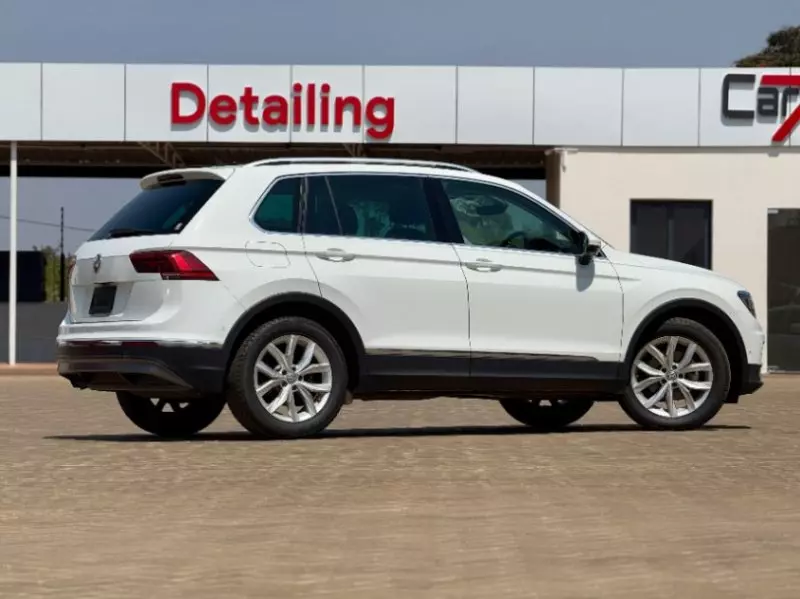 Volkswagen Tiguan   - 2018