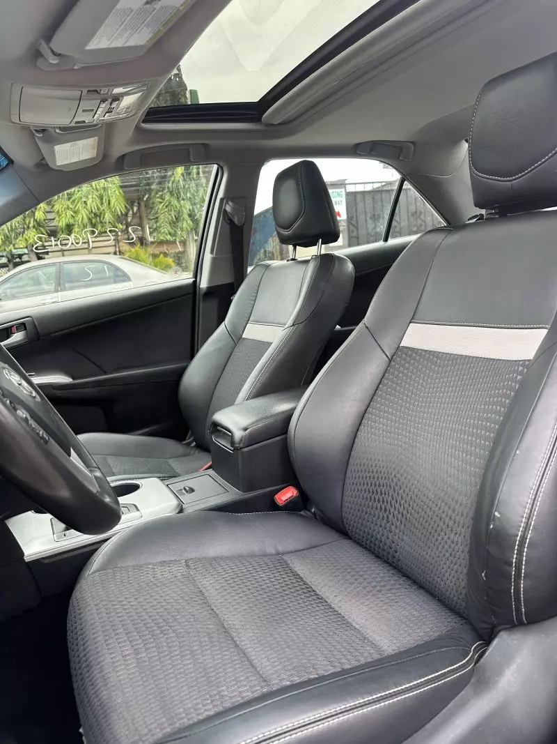 Toyota Camry   - 2012