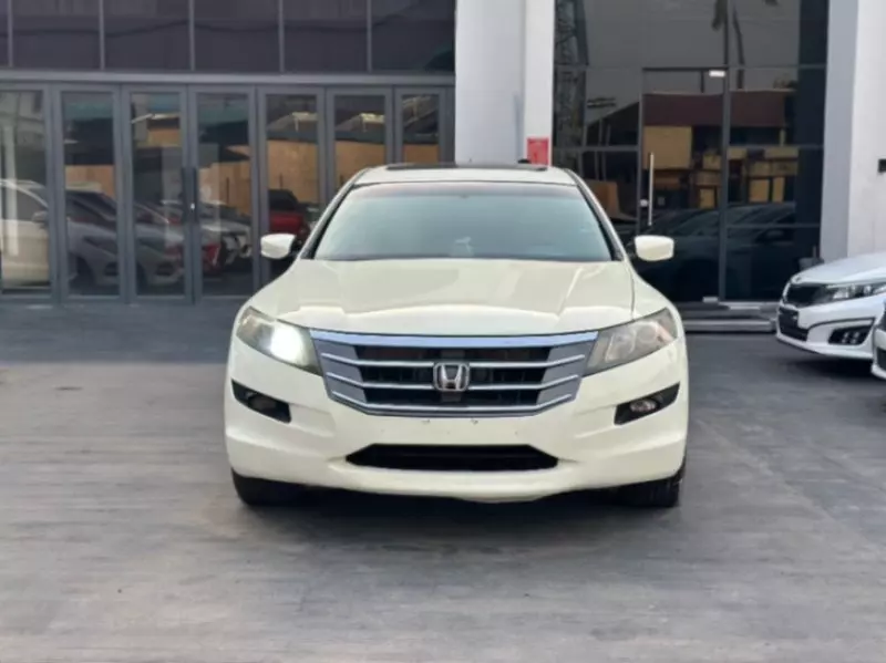 Honda Accord Crosstour   - 2011