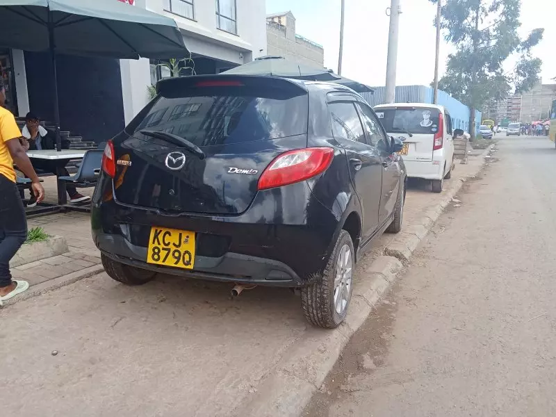 Mazda Demio   - 2009
