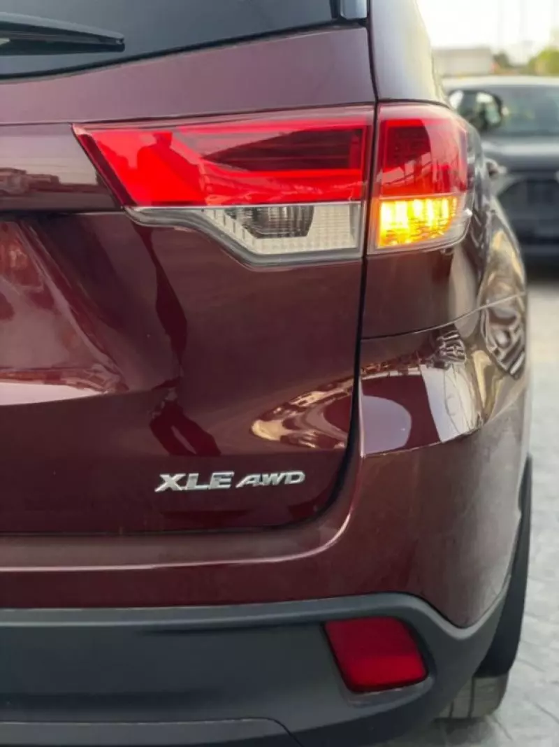 Toyota Highlander - 2015