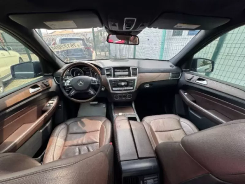 Mercedes-Benz ML 400   - 2015