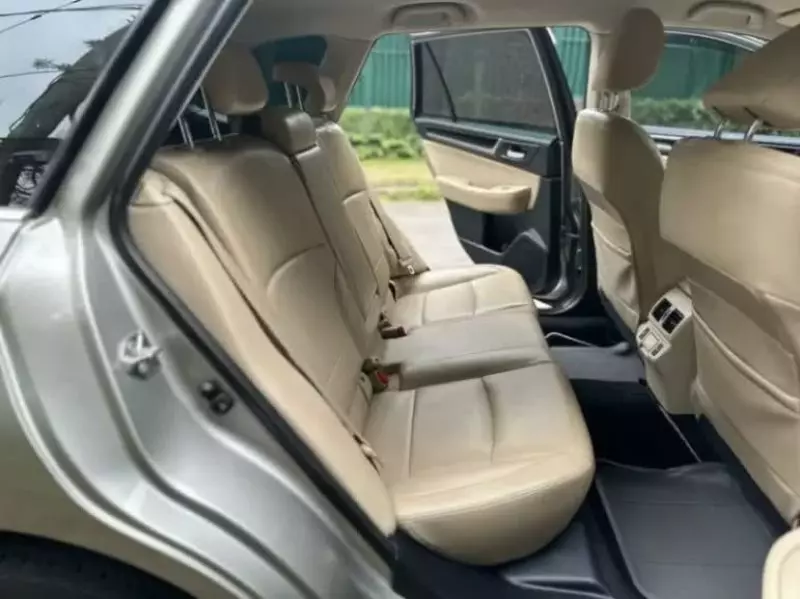 Subaru Outback   - 2018