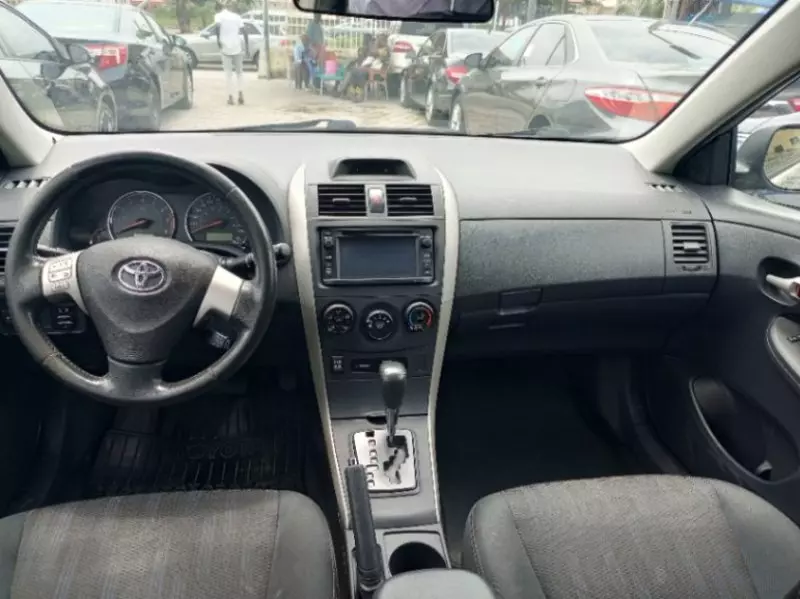 Toyota Corolla   - 2013