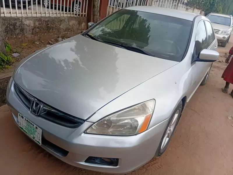 Honda Accord   - 2007
