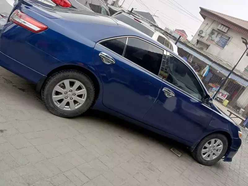 Toyota Camry   - 2007