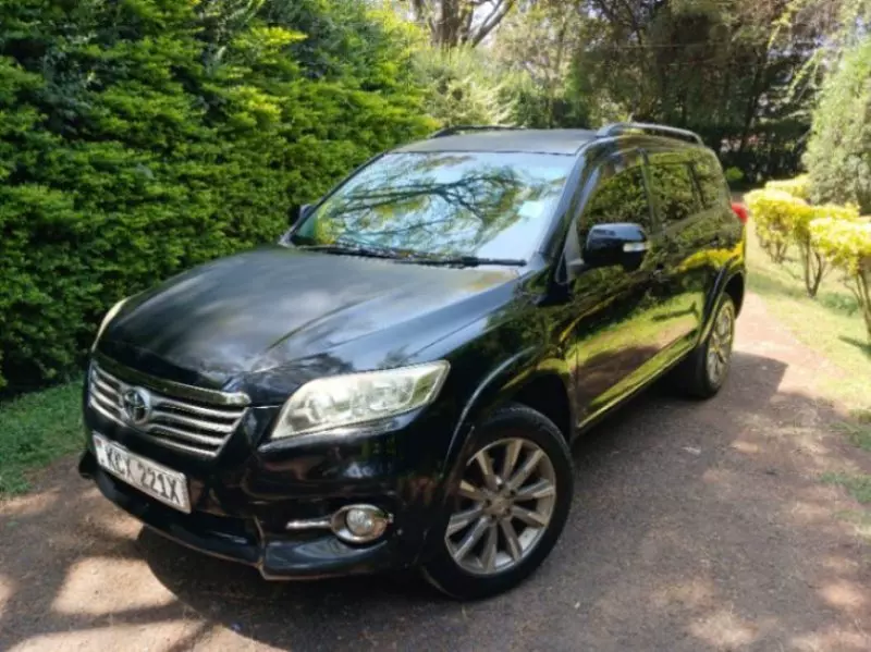Toyota Vanguard    - 2013