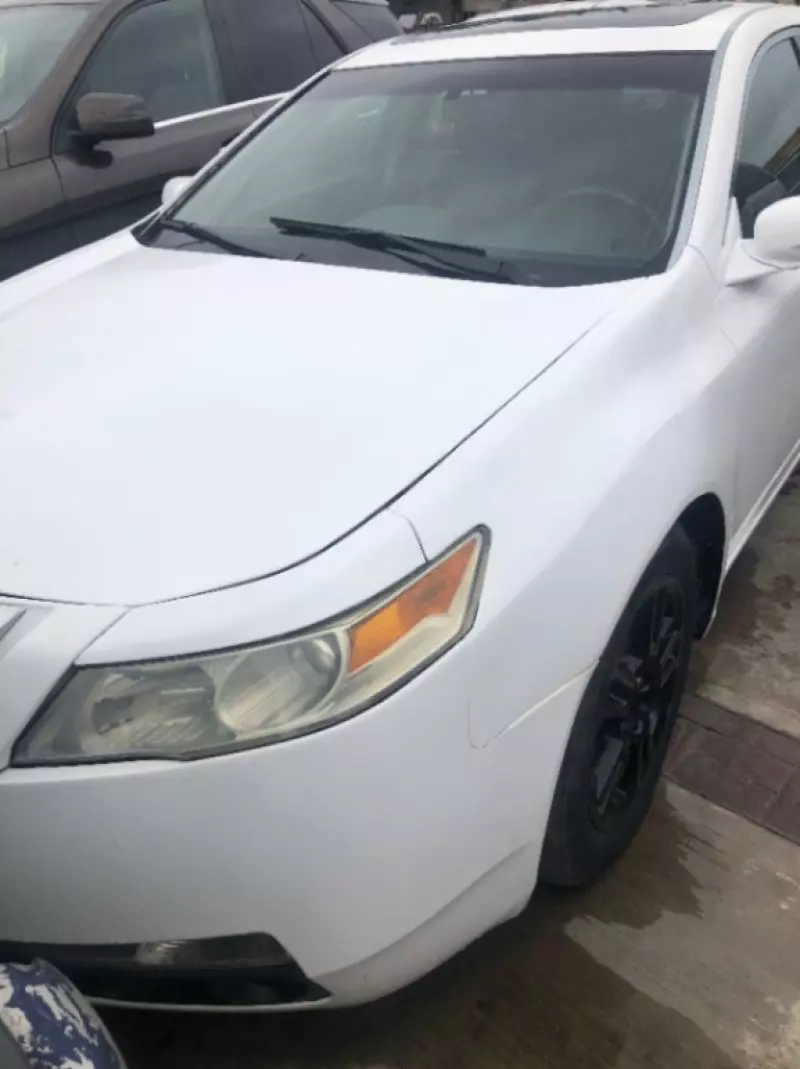 Acura TL   - 2010