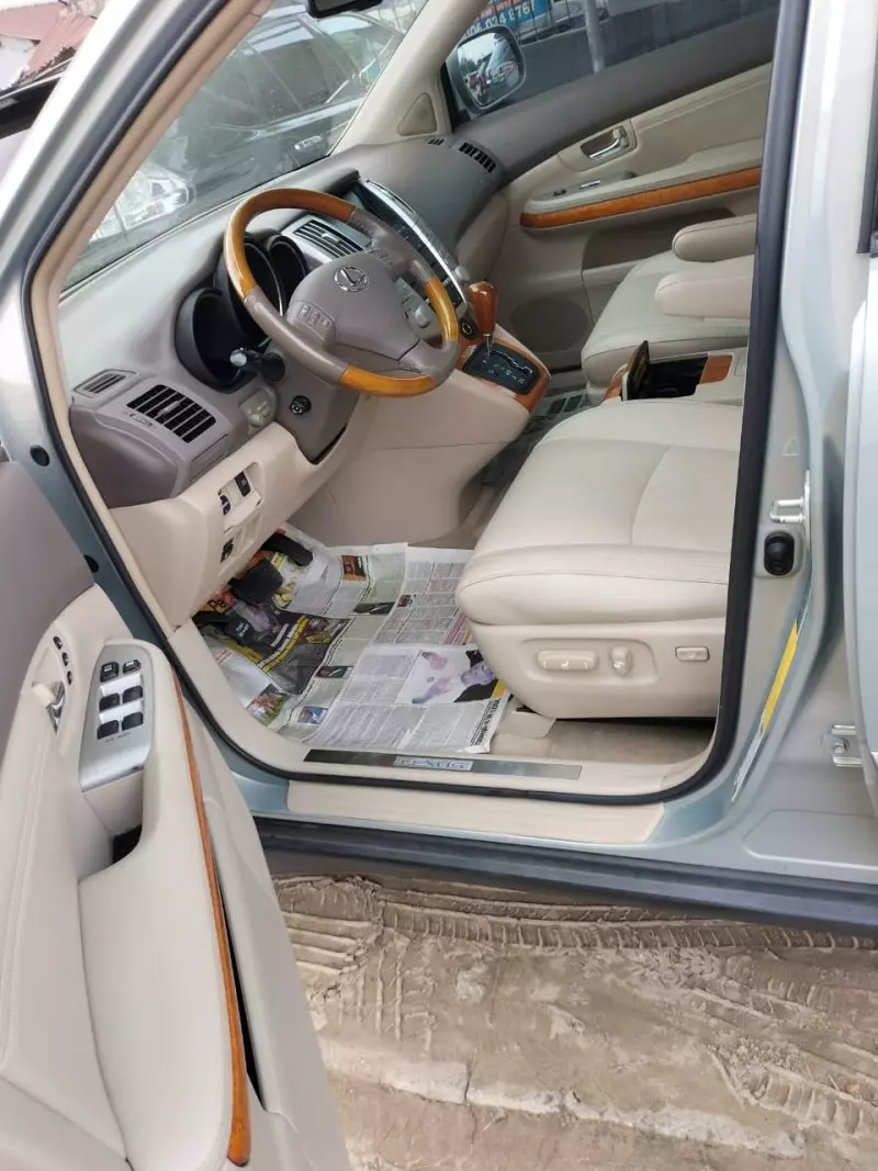Lexus RX 350   - 2009