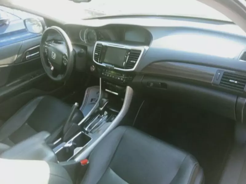 Honda Accord   - 2009