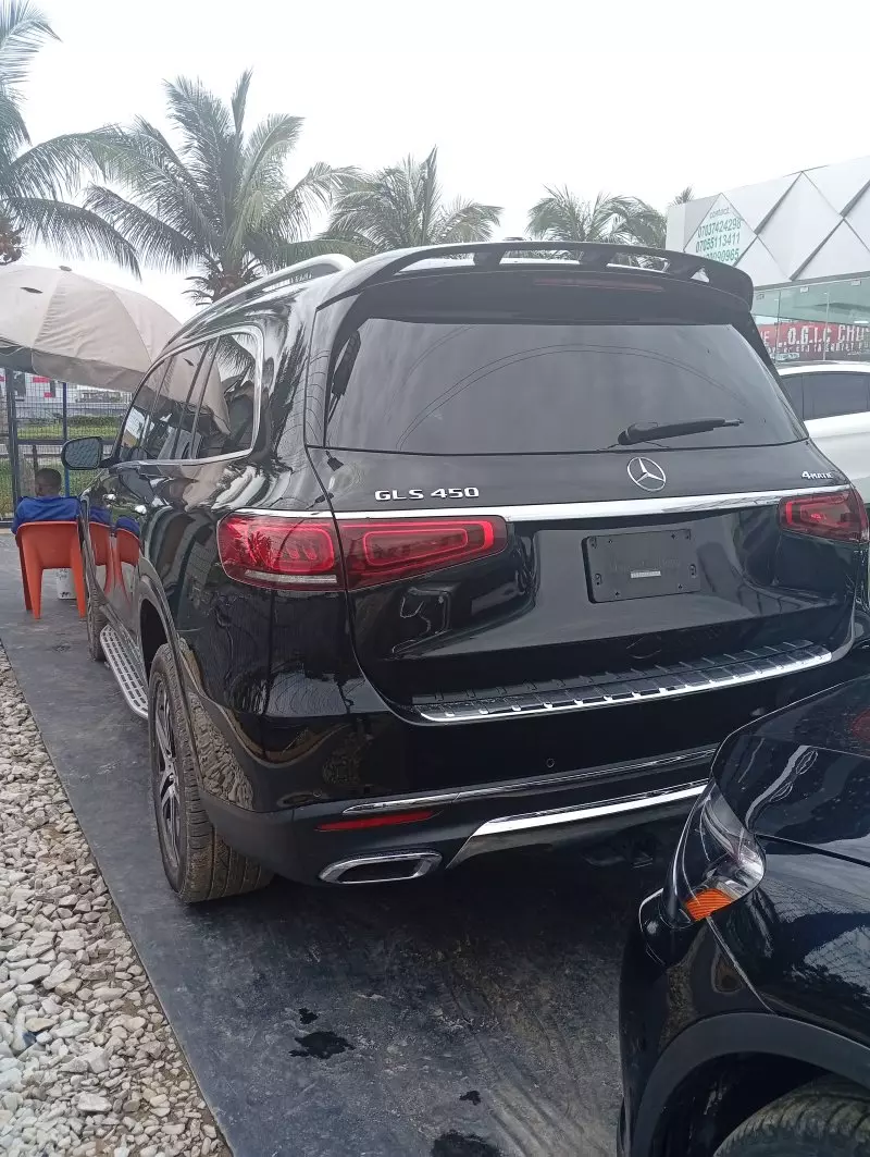 Mercedes-Benz GLS 450   - 2020