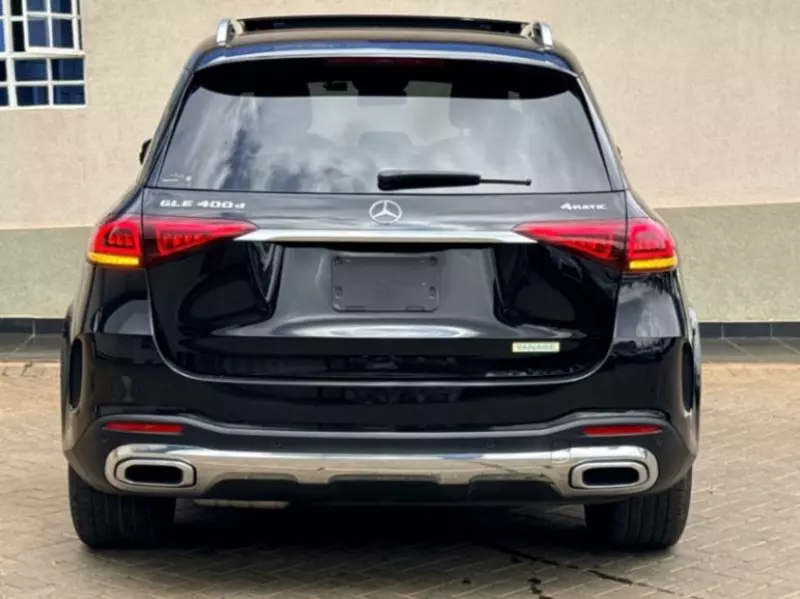 Mercedes-Benz GLE 400   - 2019