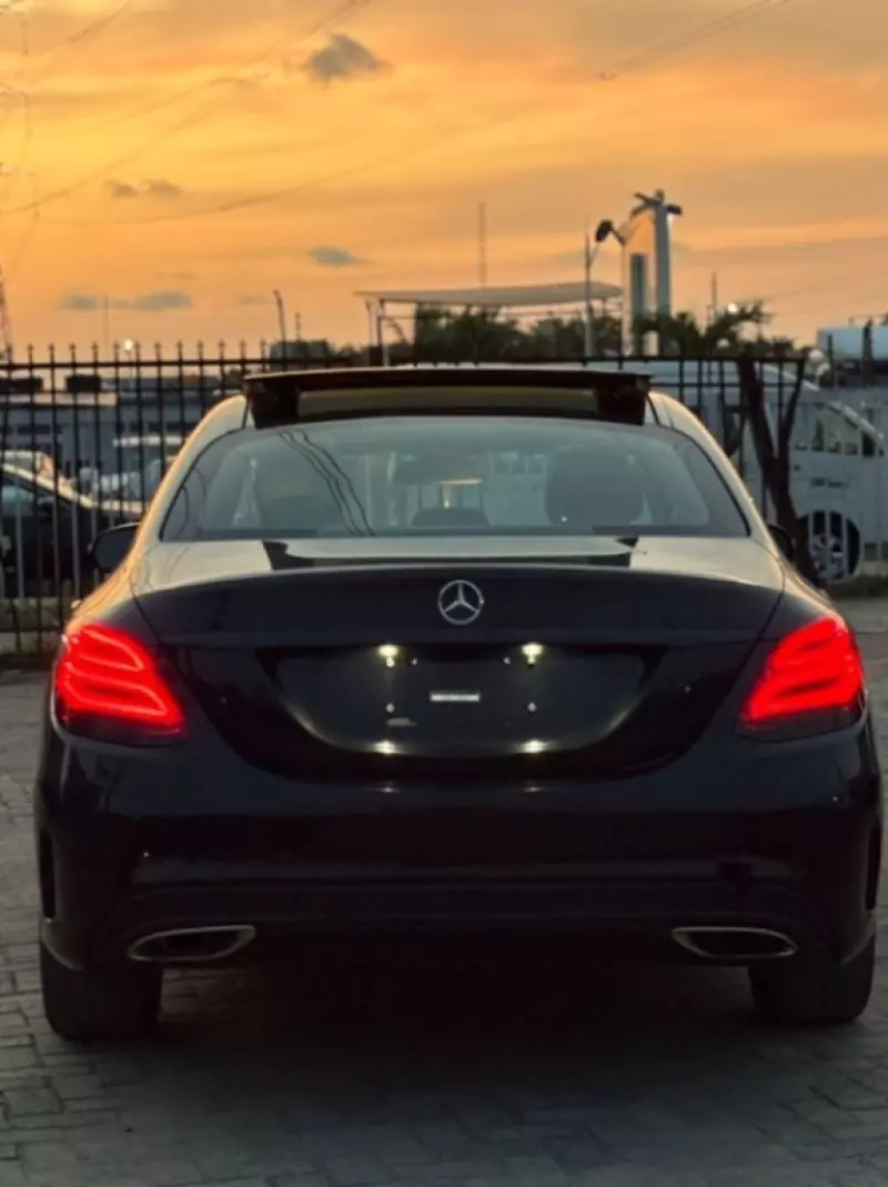 Mercedes-Benz C-Class   - 2018