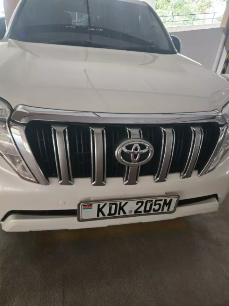 Toyota Landcruiser Prado   - 2016
