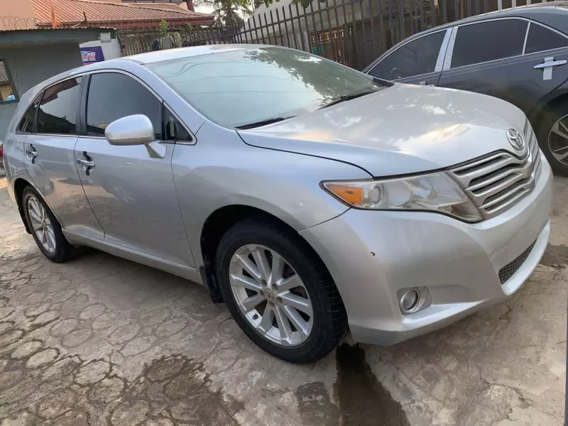 Toyota Venza   - 2010