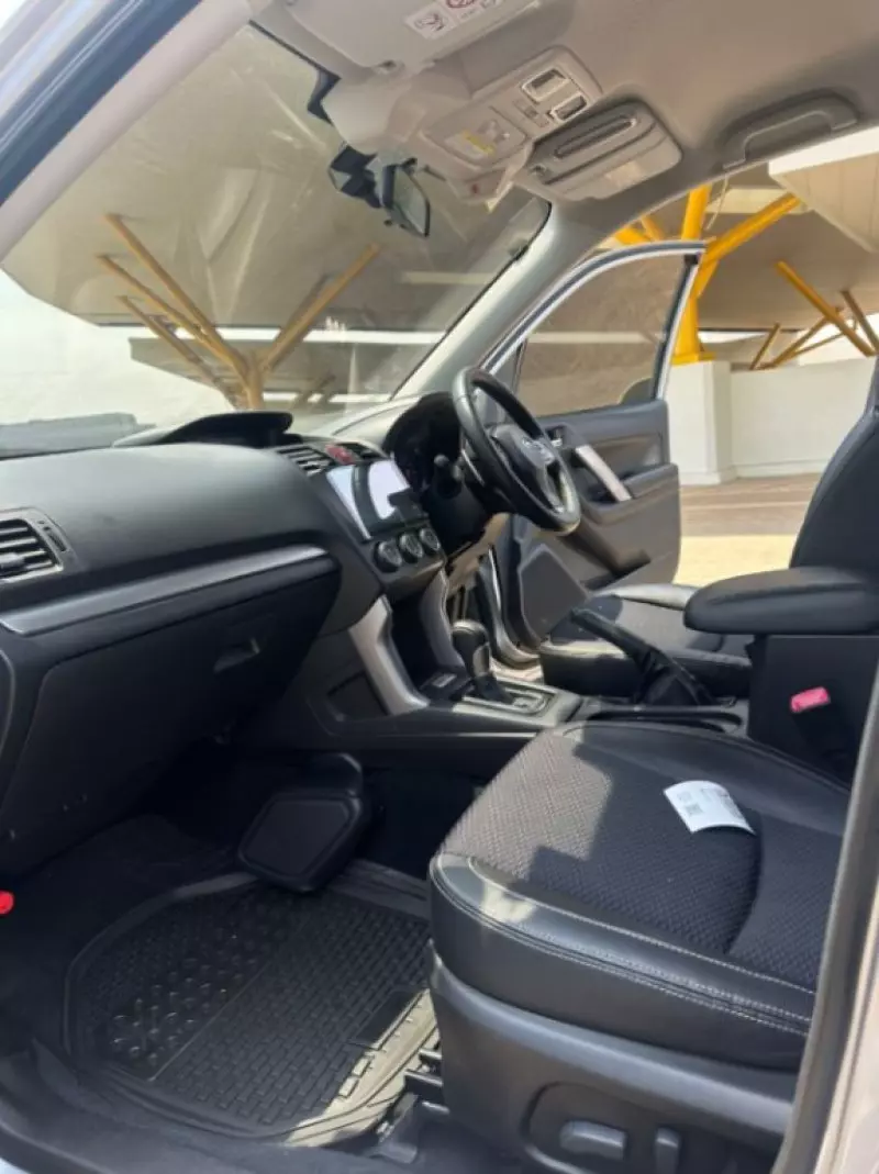Subaru Outback   - 2012