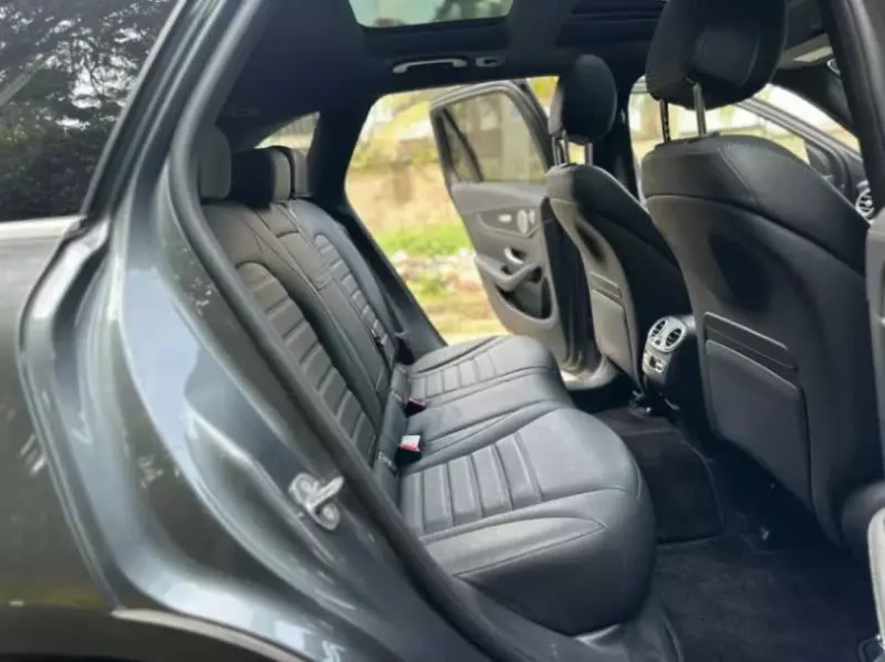 Mercedes-Benz GLC 300   - 2019